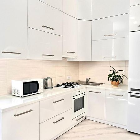 Семицвіт Apartment Lviv Exterior photo